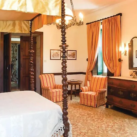 Sleeps 17 Wifi *